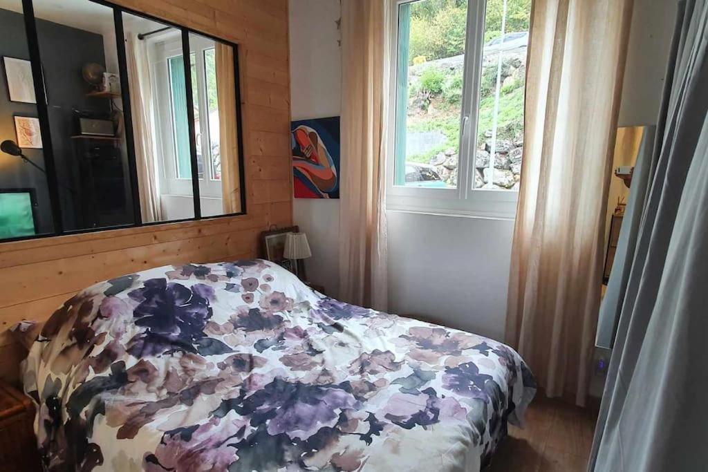 Appart Renove Au Calme Belle Vue Saint-Savin  Екстер'єр фото